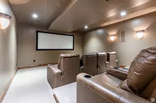 3357 E Glacier Ln, Sandy, UT 84092 - Photo 29