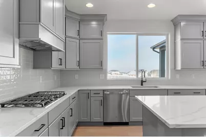 562 W Coyote Ridge Rd, Grantsville, UT 84029 - Photo 15