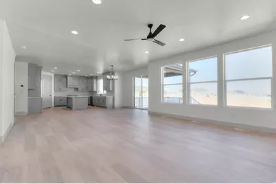 562 W Coyote Ridge Rd, Grantsville, UT 84029 - Photo 11