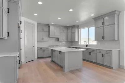 562 W Coyote Ridge Rd, Grantsville, UT 84029 - Photo 13