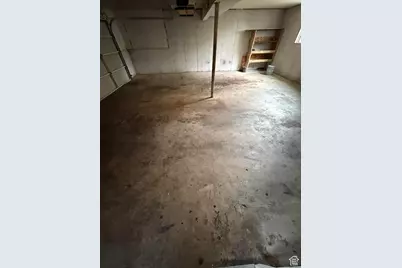 2016 W Hewwood Cir, Taylorsville, UT 84129 - Photo 29