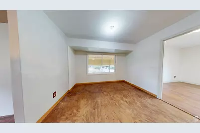 496 E Main St, Wellington, UT 84542 - Photo 17