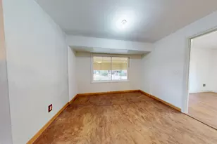 496 E Main St, Wellington, UT 84542 - Photo 17