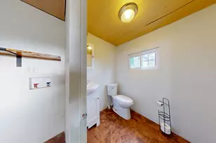 496 E Main St, Wellington, UT 84542 - Photo 21