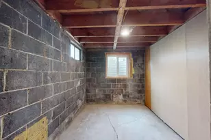 496 E Main St, Wellington, UT 84542 - Photo 27