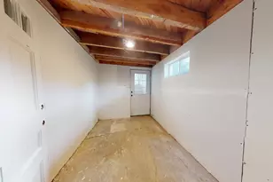 496 E Main St, Wellington, UT 84542 - Photo 27