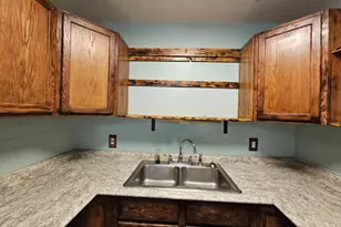 496 E Main St, Wellington, UT 84542 - Photo 17