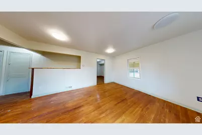 496 E Main St, Wellington, UT 84542 - Photo 5