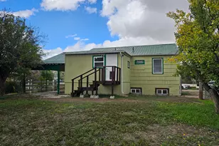 496 E Main St, Wellington, UT 84542 - Photo 31