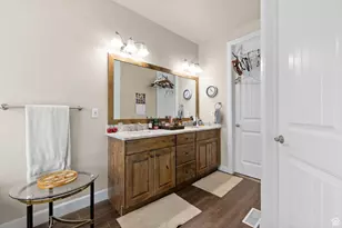 1015 N 995 W, Orem, UT 84057 - Photo 21