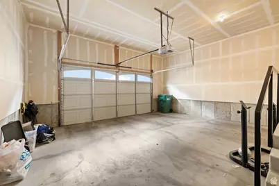 1015 N 995 W, Orem, UT 84057 - Photo 35