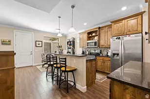 1015 N 995 W, Orem, UT 84057 - Photo 7