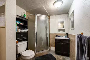 5643 S 2200 W, Roy, UT 84067 - Photo 21