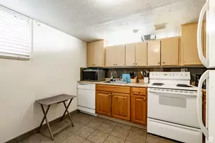 5643 S 2200 W, Roy, UT 84067 - Photo 23