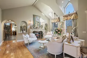 2238 E Cottonwood Cove Ln, Cottonwood Heights, UT 84121 - Photo 11