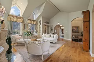 2238 E Cottonwood Cove Ln, Cottonwood Heights, UT 84121 - Photo 15