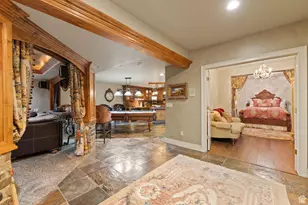 2238 E Cottonwood Cove Ln, Cottonwood Heights, UT 84121 - Photo 53