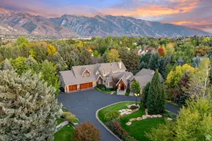 2238 E Cottonwood Cove Ln, Cottonwood Heights, UT 84121 - Photo 119