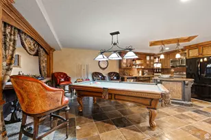 2238 E Cottonwood Cove Ln, Cottonwood Heights, UT 84121 - Photo 53