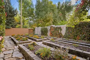 2238 E Cottonwood Cove Ln, Cottonwood Heights, UT 84121 - Photo 113