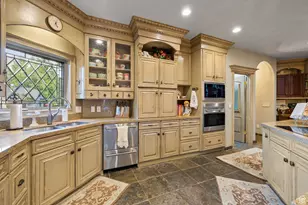 2238 E Cottonwood Cove Ln, Cottonwood Heights, UT 84121 - Photo 35