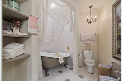 2238 E Cottonwood Cove Ln, Cottonwood Heights, UT 84121 - Photo 51