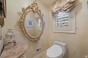 2238 E Cottonwood Cove Ln, Cottonwood Heights, UT 84121 - Photo 29