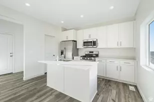 1636 W Blue Flax Dr, Saratoga Springs, UT 84045 - Photo 9