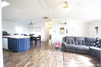 374 W 2050 S, Vernal, UT 84078 - Photo 9