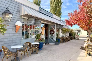 2220 E Murray Holladay Rd S, Holladay, UT 84117 - Photo 29