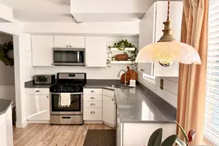 2220 E Murray Holladay Rd S, Holladay, UT 84117 - Photo 5