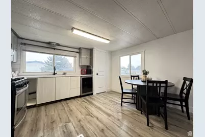 5075 W 4700 S #121, Kearns, UT 84118 - Photo 3