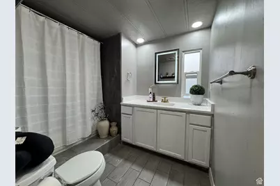 5075 W 4700 S #121, Kearns, UT 84118 - Photo 7