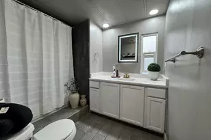 5075 W 4700 S, Kearns, UT 84118 - Photo 7