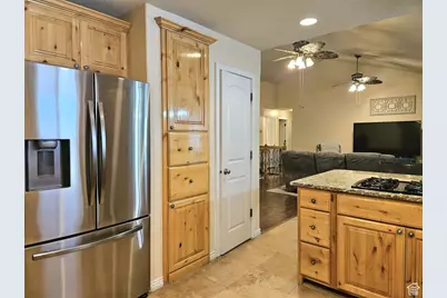 230 N Nelson Ave W, Roosevelt, UT 84066 - Photo 15