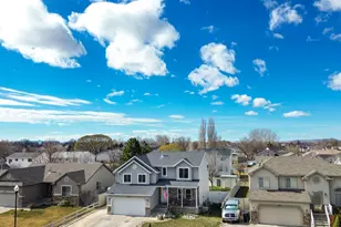 1509 N 2475 W, Clinton, UT 84015 - Photo 3