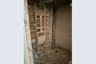 90 N 300 W, Monroe, UT 84754 - Photo 5