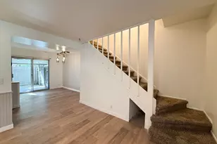 6056 S 2075 E, Holladay, UT 84121 - Photo 3