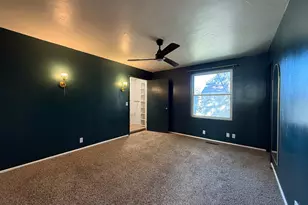 6056 S 2075 E, Holladay, UT 84121 - Photo 17