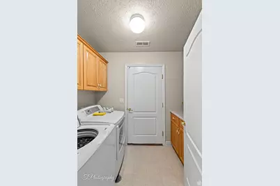 1610 W 100 N #29, Saint George, UT 84770 - Photo 11
