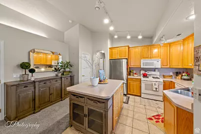 1610 W 100 N #29, Saint George, UT 84770 - Photo 11