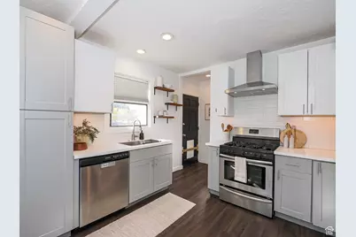 1534 S 200 E, Salt Lake City, UT 84115 - Photo 7