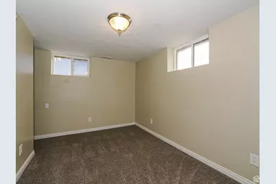 1534 S 200 E, Salt Lake City, UT 84115 - Photo 25
