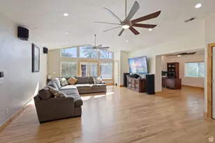 182 E 6790 S, Midvale, UT 84047 - Photo 23