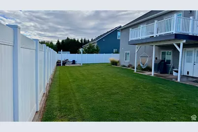 324 N 1000 W, Roosevelt, UT 84066 - Photo 7