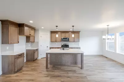 941 N Banner Dr #606, Saratoga Springs, UT 84045 - Photo 3