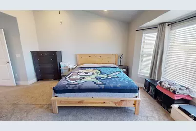 3809 E Hollow Crest Dr, Eagle Mountain, UT 84005 - Photo 13