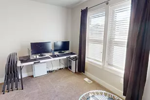 3809 E Hollow Crest Dr, Eagle Mountain, UT 84005 - Photo 21