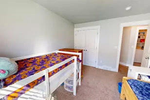 3809 E Hollow Crest Dr, Eagle Mountain, UT 84005 - Photo 19