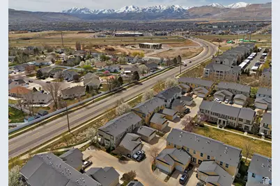 4911 W Calton Ln S, South Jordan, UT 84095 - Photo 27